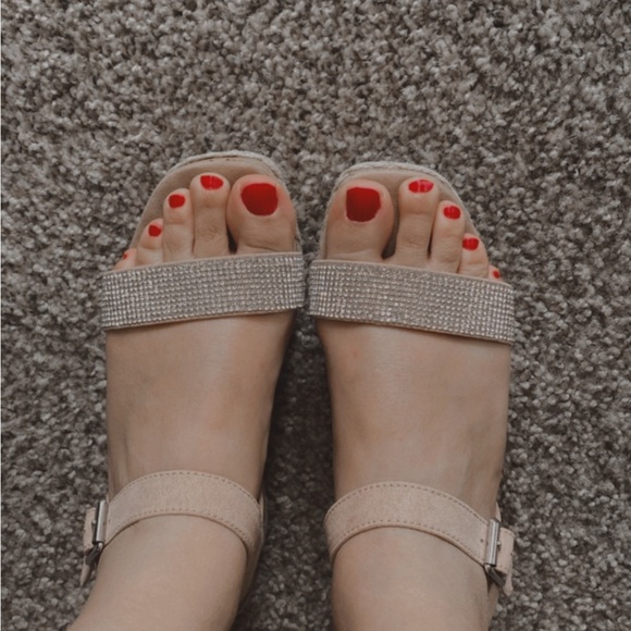 Hermosas sandalias